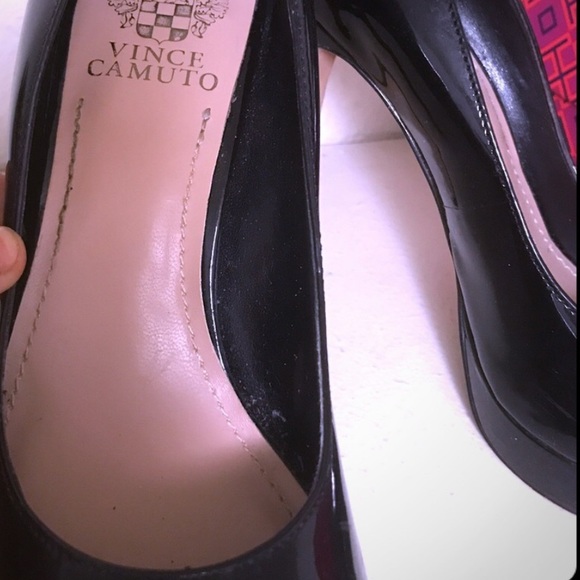 Flash SALE🔥Vince Camuto classy and comfy heels - Picture 2 of 3